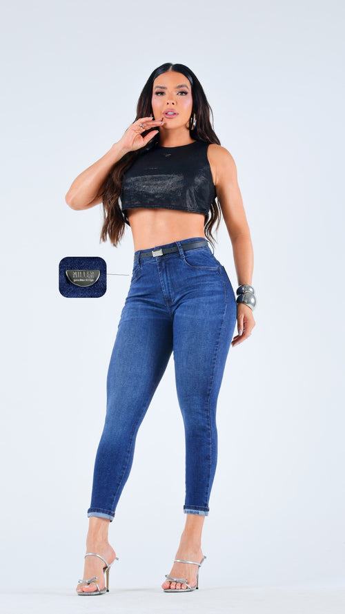 Calça Capri com laicra - Escura