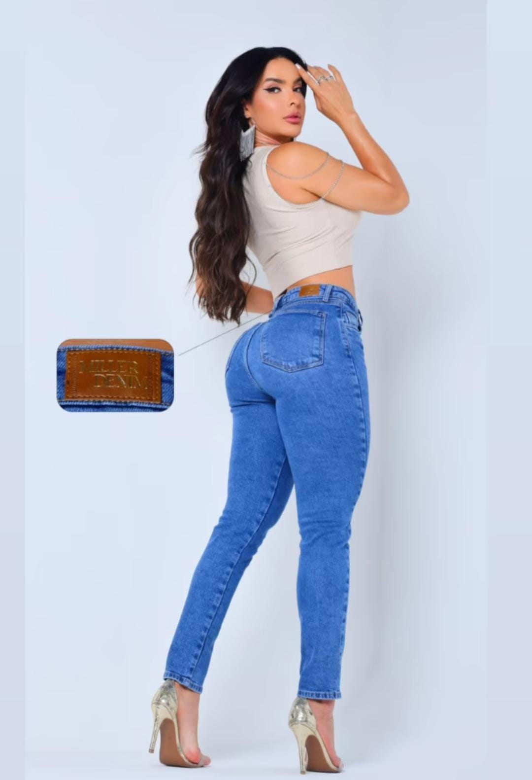 Calça Mom Miller Azul com lycra